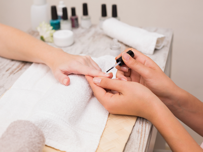 The Essential Guide to Nail Manicure Tables: Elevating Your Salon Experience